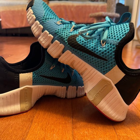 Nike Free Metcon 3 | Light Blue Fury / Black / White | CJ0861-410 | 10.5(m) - Picture 10 of 10